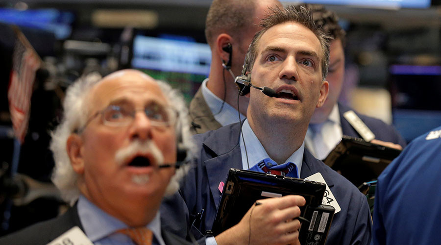 Stay away from stocks for the next 3 months, warns Goldman