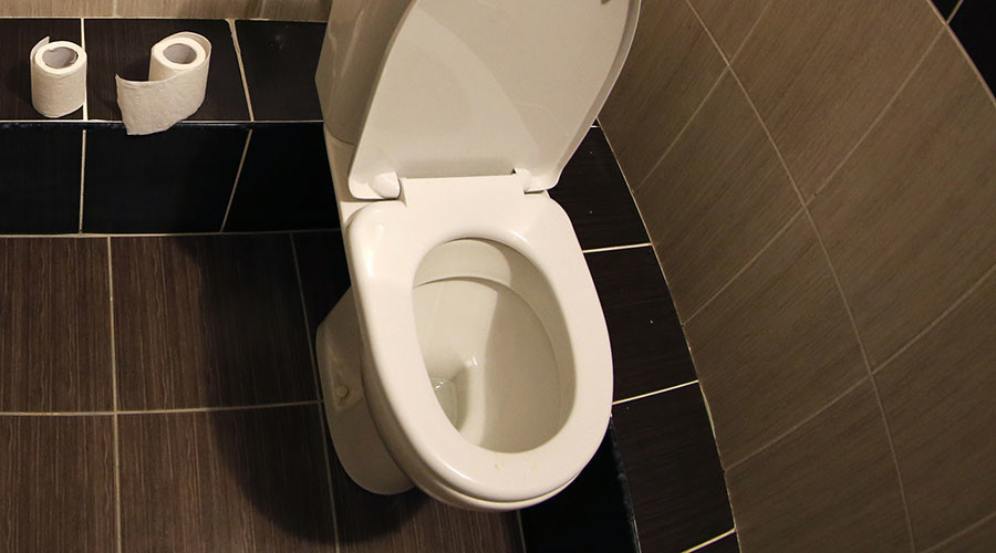 Pittsburgh man arrested for attempting to flush newborn down toilet