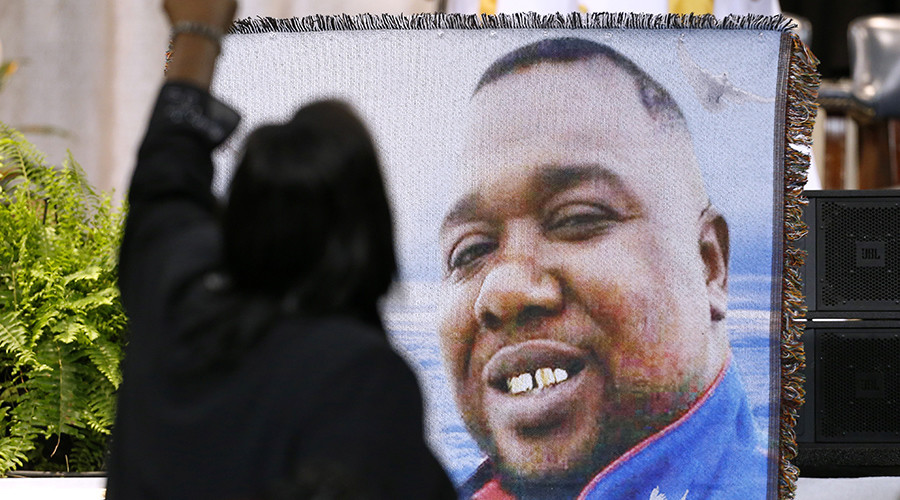 Alton Sterling autopsy results to be sealed – report