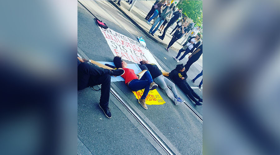 #BlackLivesMatter briefly blocks road to Heathrow Airport, more action planned across UK