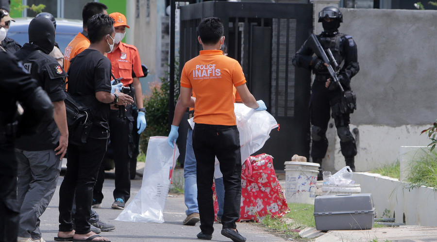 Indonesia police foil ‘ISIS-linked rocket attack’ on Singapore
