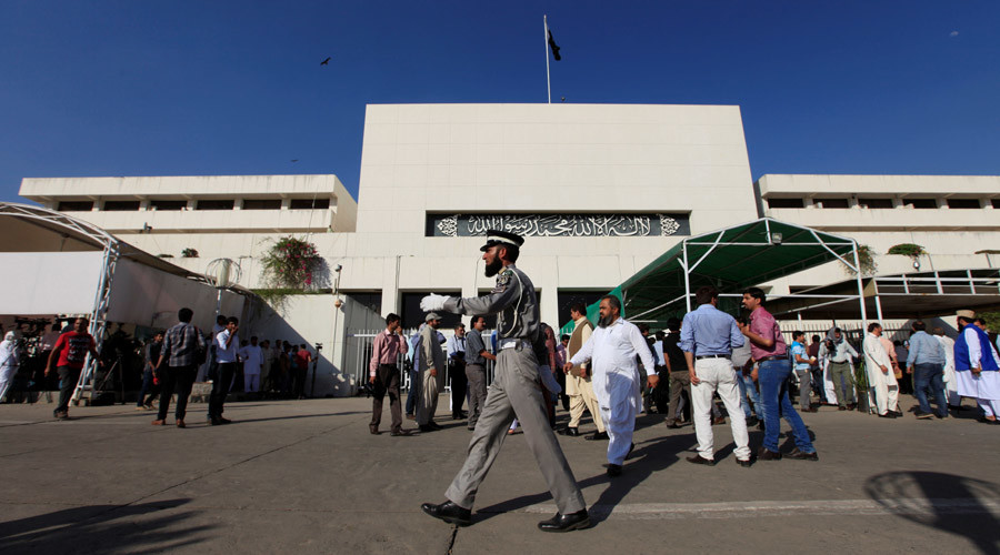 Pakistan deports American ‘spy’ for 2nd time after giving him visa by mistake