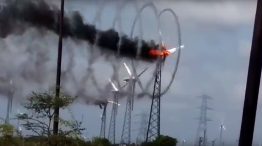 Flaming wind turbine in India creates stunning spirals of smoke (VIDEO)