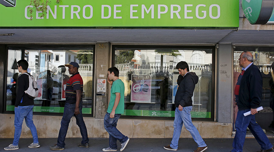 Spain & Portugal avoid budget fines
