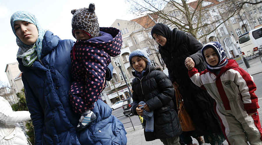Nearly 6,000 refugees sue Germany over delayed handling of asylum requests