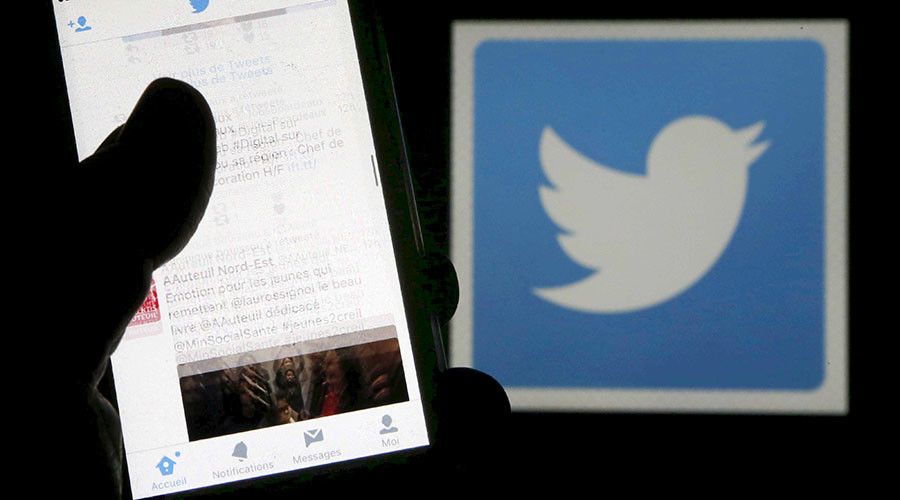 Israel censors tweets written in other countries, blogger claims
