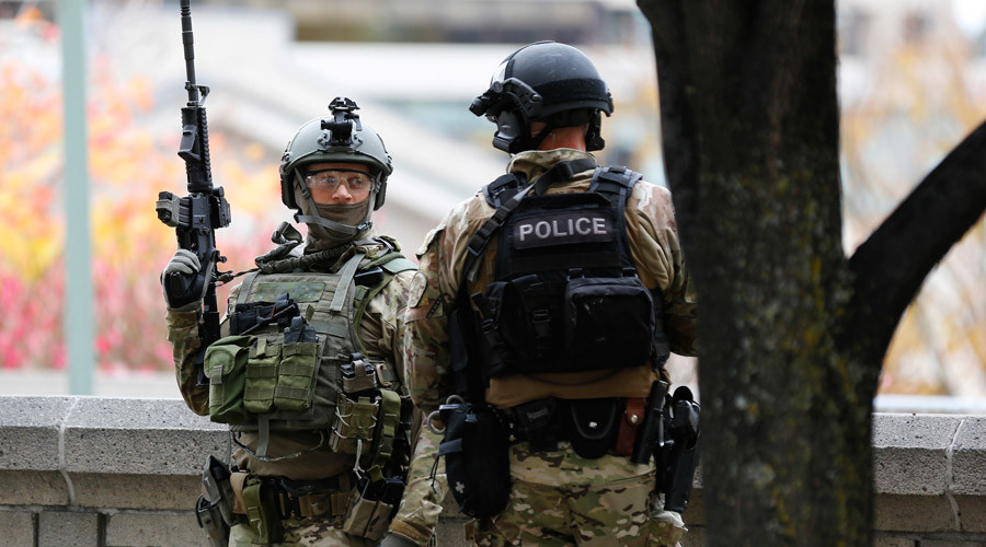Canadian police kill white suicide bomber suspect near Toronto – reports