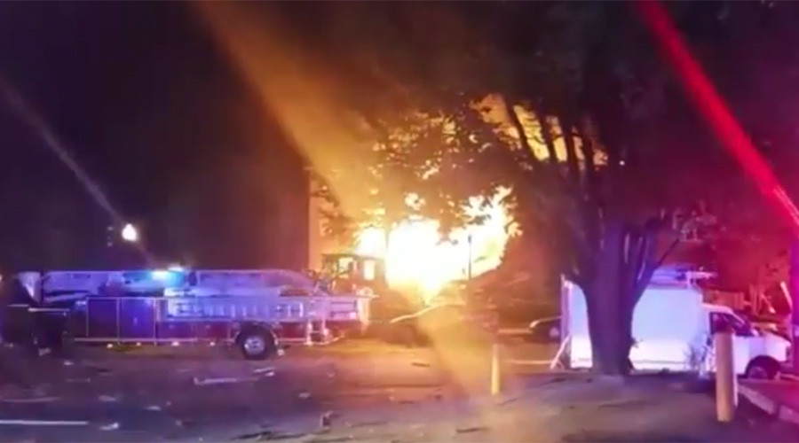 Dozens injured as blaze tears through apartment building in Washington DC suburb (PHOTOS, VIDEOS)