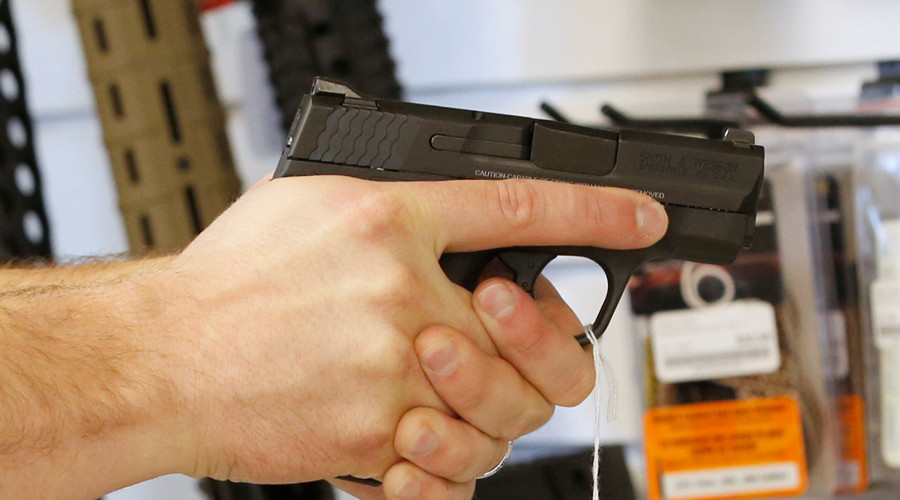 Les Cowboys? Twitter explodes as French deputy urges arming officials with support of gunsmith mayor