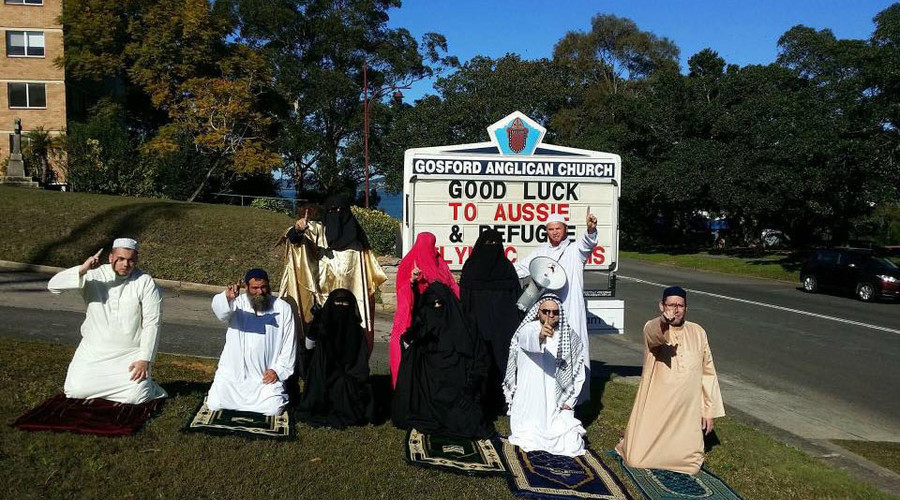 Far-right group dressed as Muslims interrupts church mass in Australia