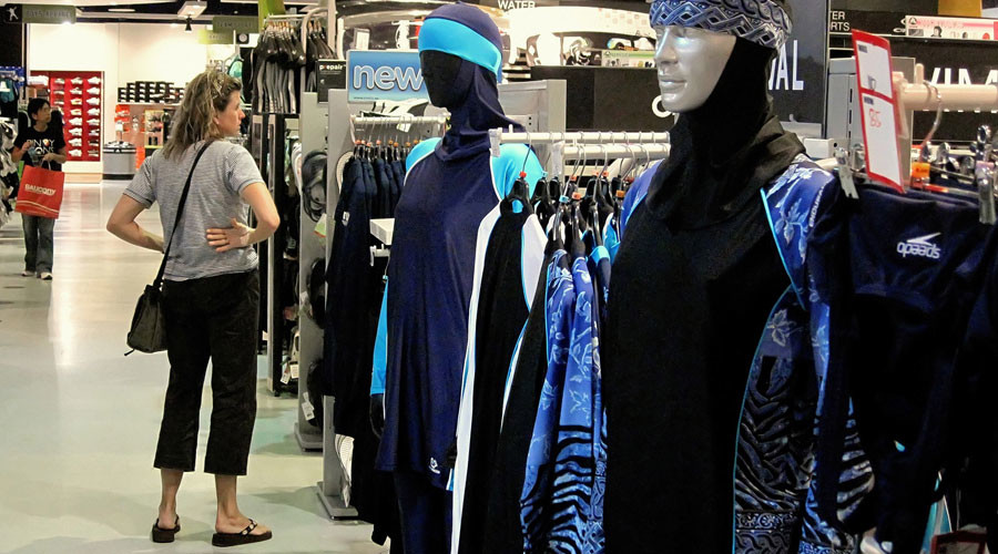 Nice joins 10 more French towns in burkini ban