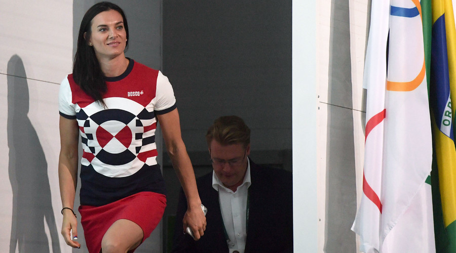 Yelena Isinbayeva announces retirement from athletics