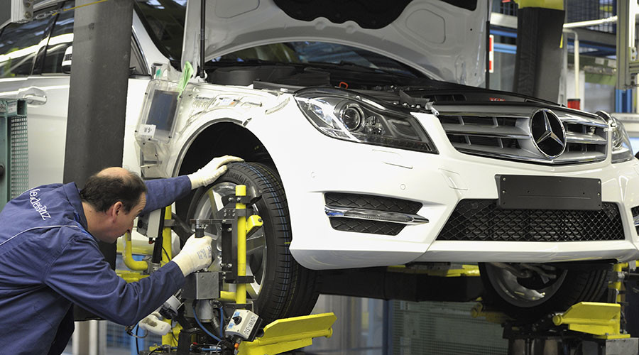 Mercedes-Benz looks to KAMAZ to build car plant in Russia