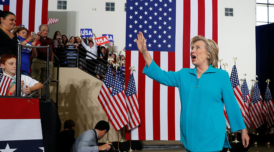 Clinton cranks up Trump-Russia rhetoric as Election Day draws closer