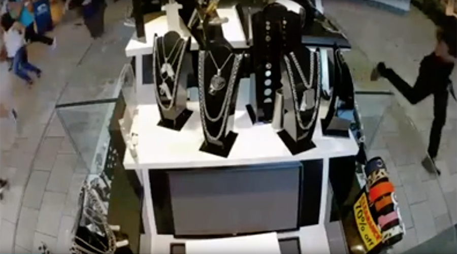 10 injured after Orlando mall shoppers confuse popping balloons with gunshots (VIDEO, PHOTOS)