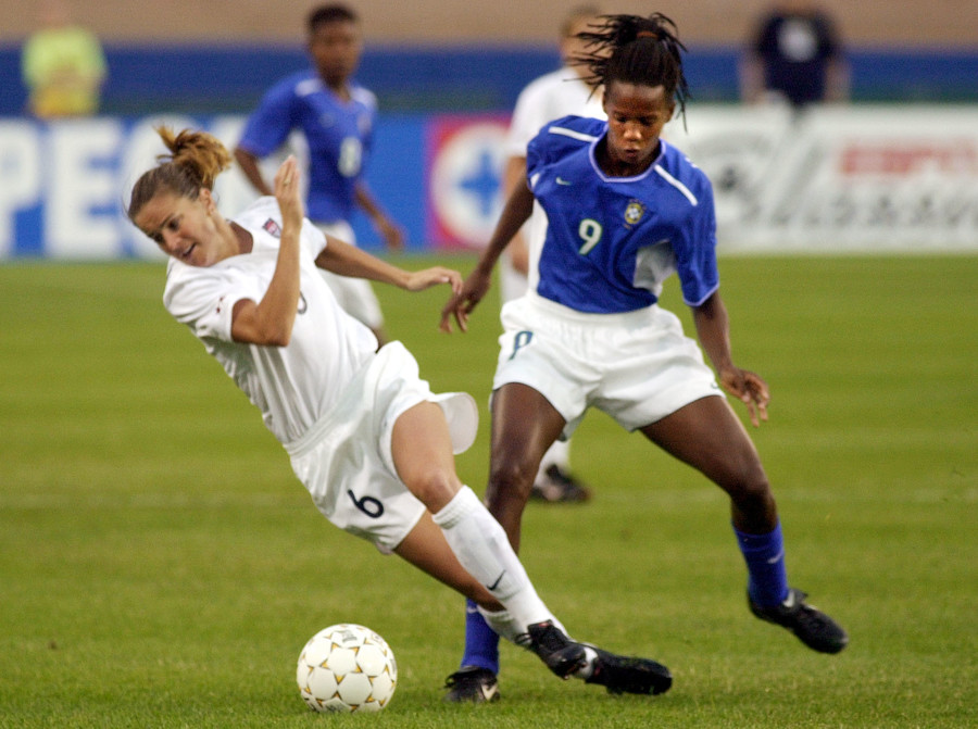 Brandi Chastain on wage equality, Rio 2016 & her famed World Cup kick