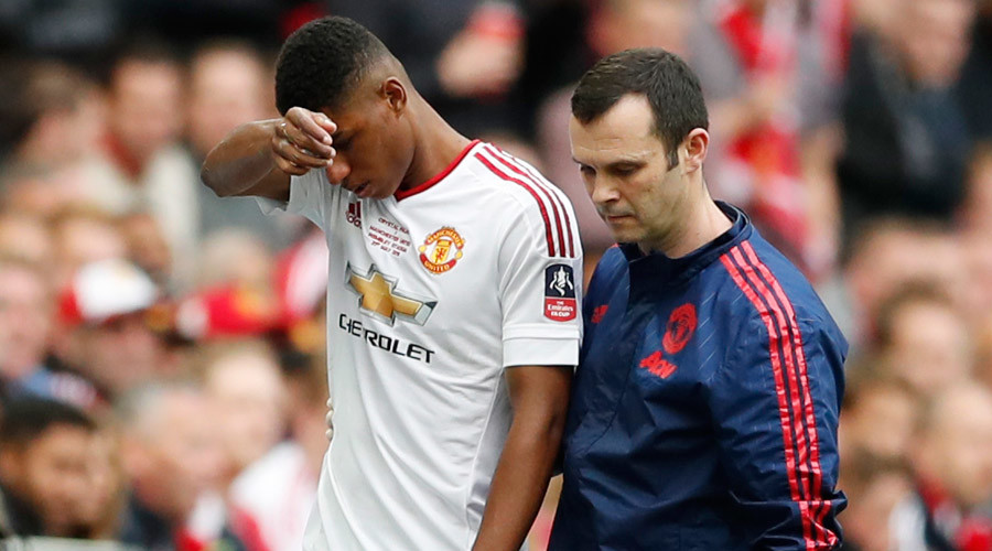 Time bandit: Man United striker’s $26k Rolex snatched during trampoline session
