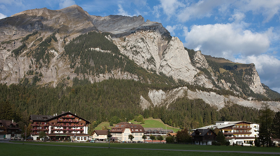 Base jumper live streams fatal skydive in Swiss Alps on Facebook