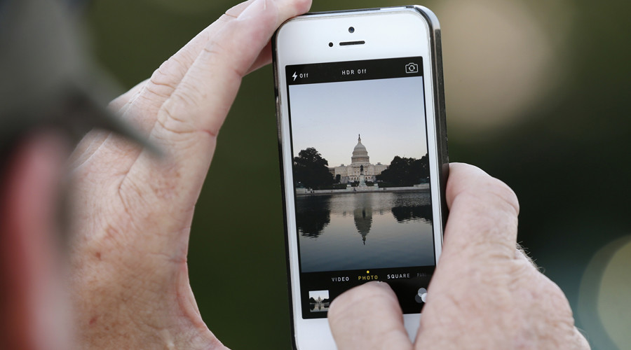 'Unfair' Apple fine sparks angry reaction in Washington
