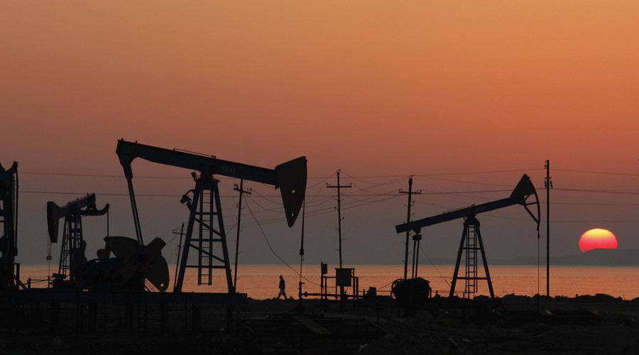 Oil poised for biggest monthly gain since April ahead of OPEC talks