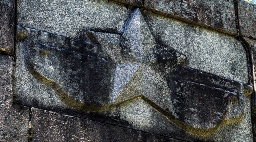 Latvian neo-Nazis demolish Soviet WWII monument to fallen sailors
