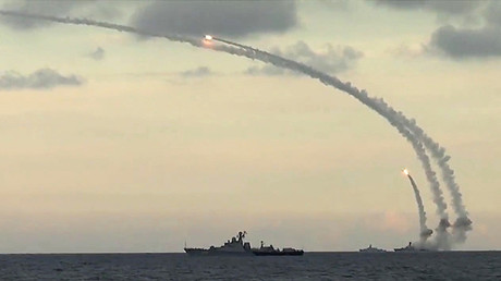 Russia's Caspian Fleet launches a massive attack involving 18 Kalibr-NK cruise missiles on 7 terrorist positions in the Syrian provinces of al-Raqqah, Idlib and Aleppo. © Ministry of defence of the Russian Federation