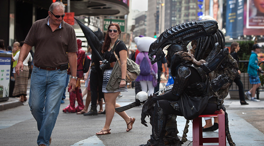 ‘Alien cliques’ may be keeping Earth isolated - study