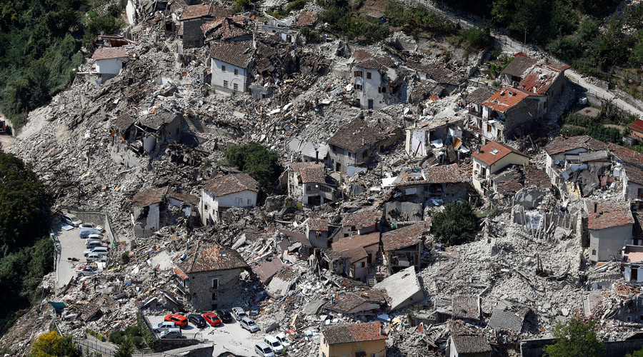 Italy furious after Charlie Hebdo caricature depicts quake victims as pasta & lasagna