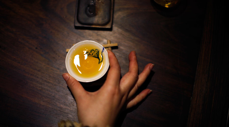 Storm in a teacup: Cranky customer calls cops after getting wrong drink in café