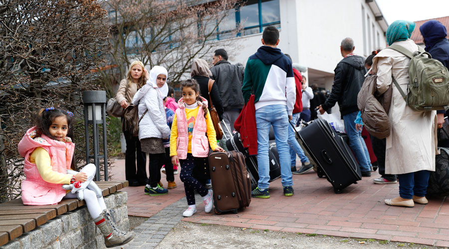 Overwhelming majority of refugees in Germany are overqualified – OECD report