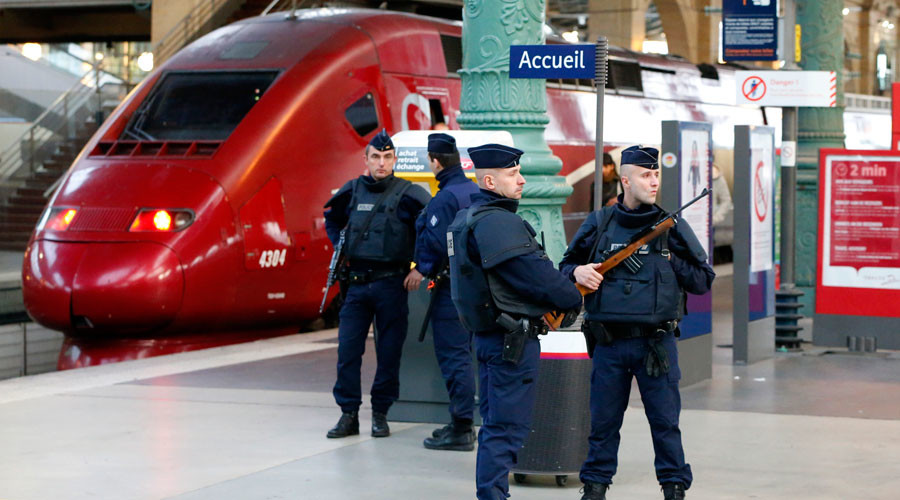 Paris Gare du Nord station evacuated as bomb squad blows up suspicious package