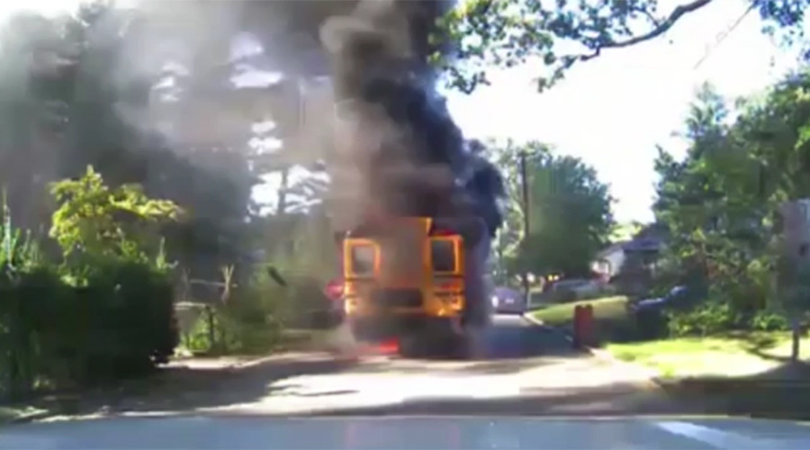 Driver saves 20 kids from burning school bus (VIDEO)