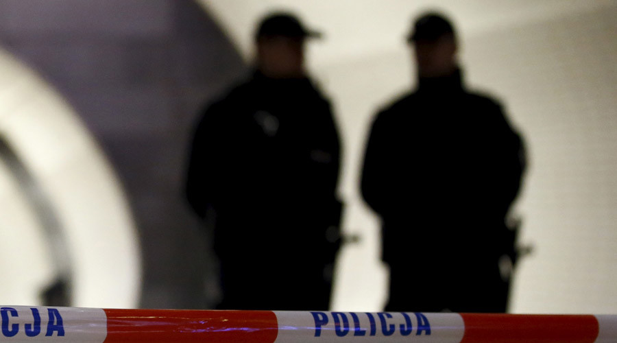 Warsaw police on patrol in Essex after Polish man killed in ‘hate crime’