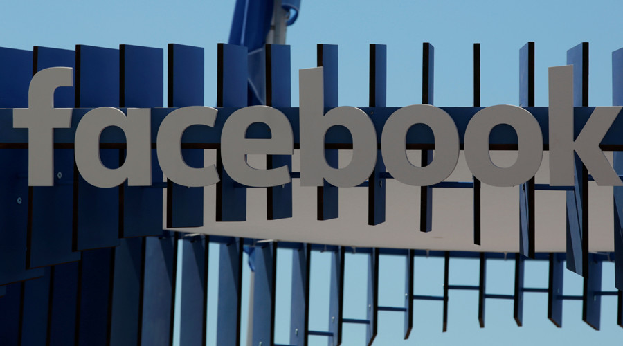 Teen sues parents for posting embarrassing childhood pictures on Facebook