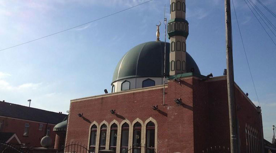 ‘ISIS-supporting’ former Manchester United worker guilty of imam’s murder