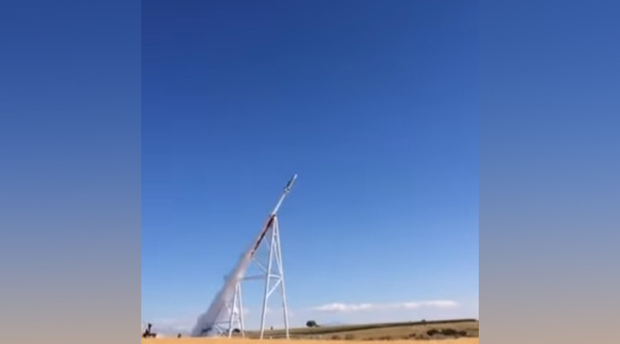 Stuntman soars over canyon, completing what Evel Knievel could not (VIDEO)