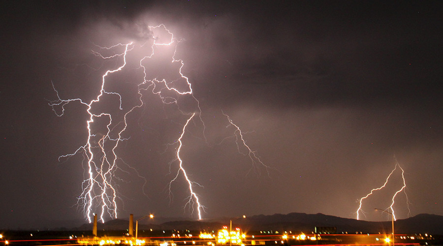 Shocking news: 200 mile lightning bolt sets record as world’s longest