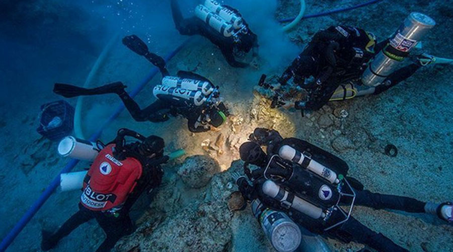 ‘Incredible’ 2,000yo skeleton found in ancient Antikythera shipwreck (PHOTO, VIDEO)