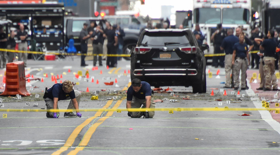 Authorities look for men who took suitcase, left 2nd Chelsea bomb unexploded