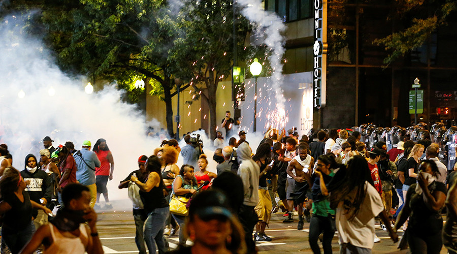 State of emergency: 1 shot, troops deployed as police brutality protests turn violent in Charlotte