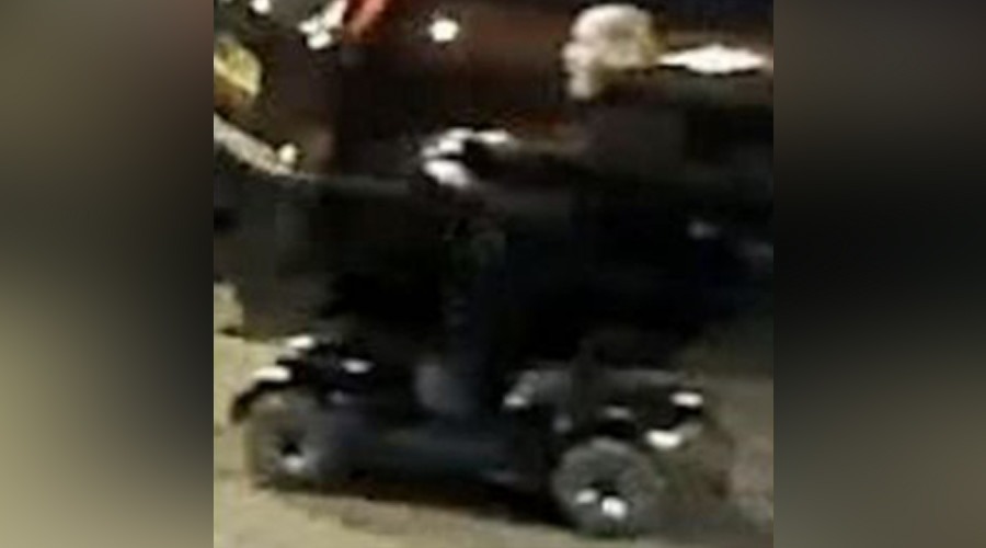 GTA Dagenham? Burglars filmed fleeing crime scene... on a mobility scooter (VIDEO)