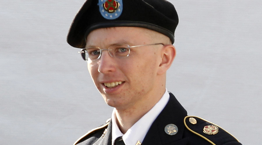 Chelsea Manning could face indefinite solitary confinement over suicide attempt