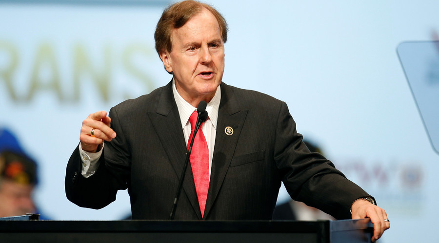 #HateWhitePeople trends as Congressman apologizes for 'racist' Charlotte comments (VIDEO)