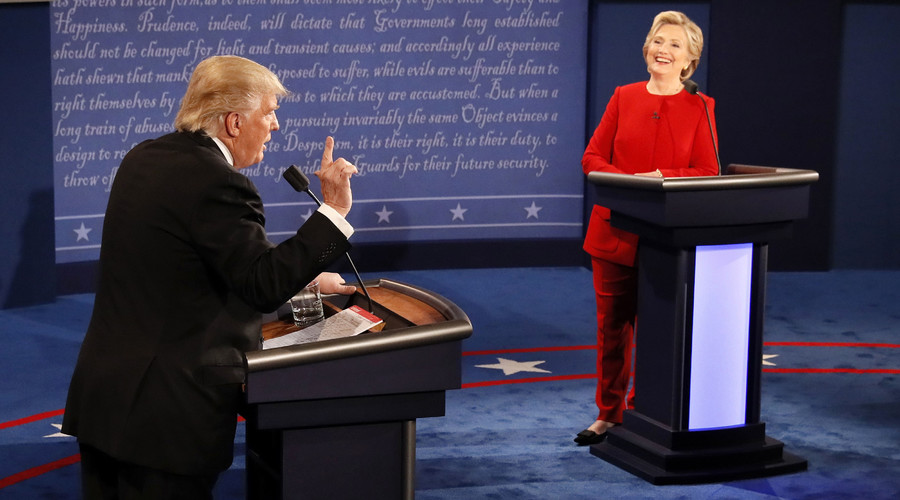 Shimmies, sniffles & shout downs: #DebateNight in tweets