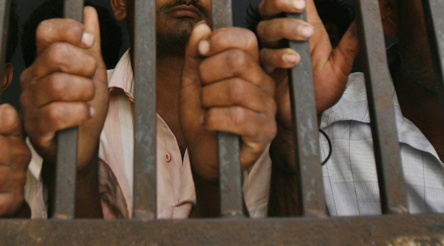Pakistan set to execute mentally ill man for killing imam, despite own & intl laws