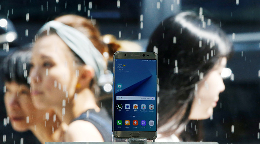 Samsung accused of 'arrogance' and consumer ‘discrimination’ in China