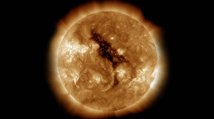 Massive ‘coronal hole’ on the sun blasts Earth with solar storms (PHOTOS)