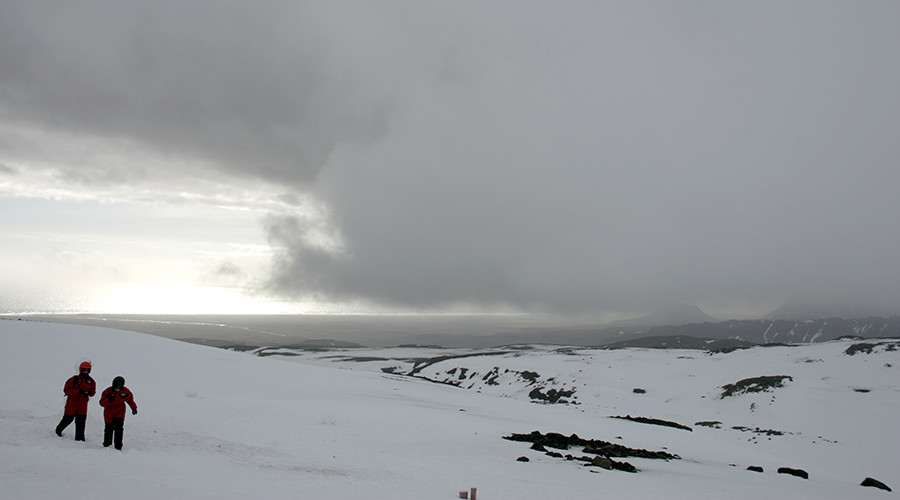 ‘Elevated unrest’ at Katla volcano triggers aviation alert increase in Iceland