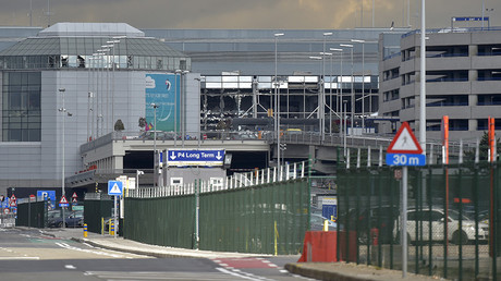 FILE PHOTO: Empty airport road and broken windows are seen at the scene of explosions at Zaventem airport near Brussels following Tuesday's bomb attacks, Belgium, March 23, 2016 © Eric Vidal 