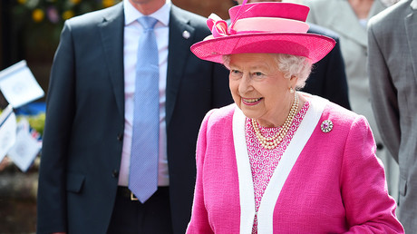 The Queen Elizabeth © Eamonn M. McCormack